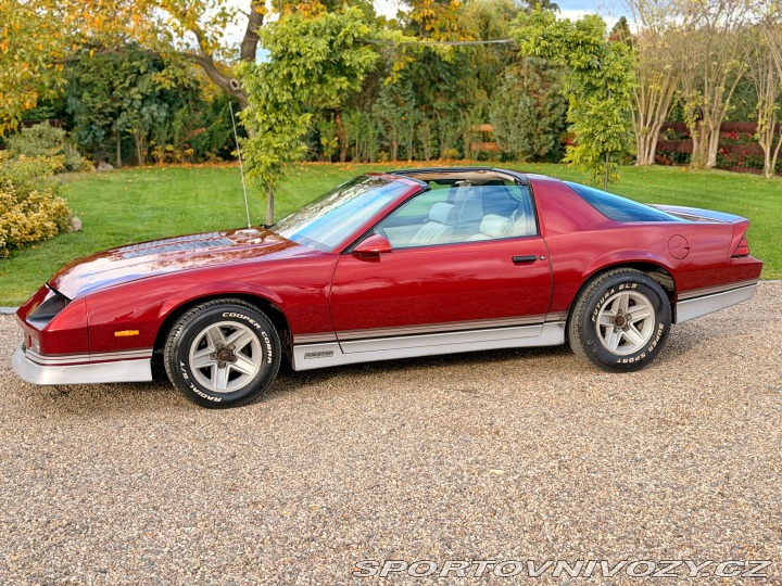 Chevrolet Camaro Z28 | T-Top | 5.0 V8 1987