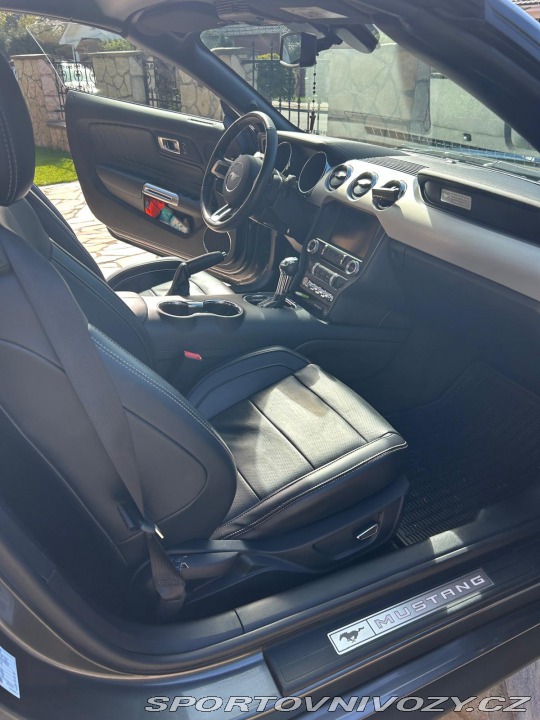 Ford Mustang Convertible v.6 2015