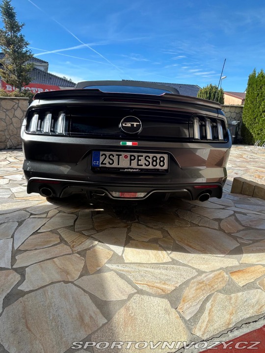 Ford Mustang Convertible v.6 2015