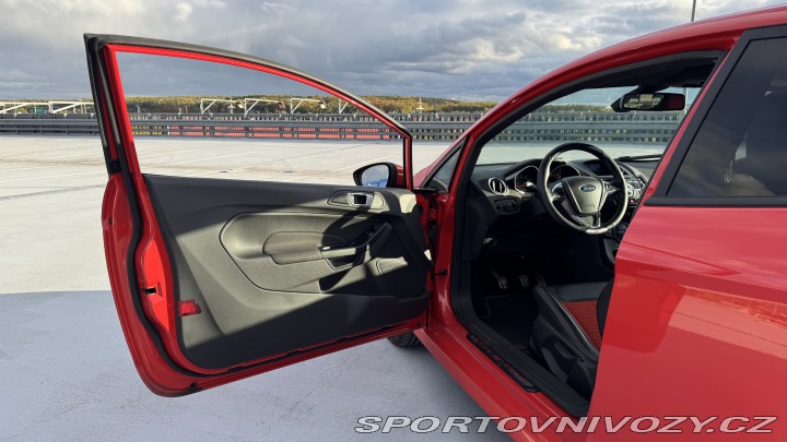 Ford Fiesta ST  2016