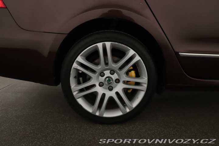 Škoda Superb 3.6 FSI V6 2009