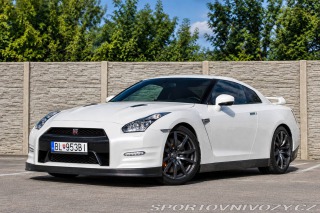 Nissan GT-R 390kW AT/6 DBA-R35 2011