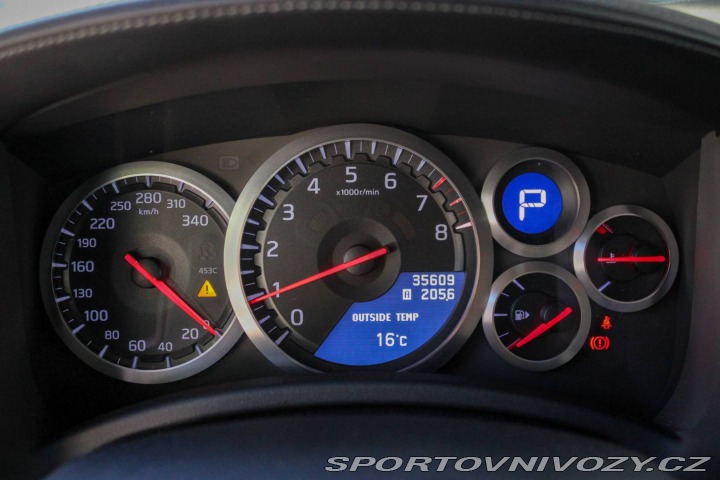 Nissan GT-R 390kW AT/6 DBA-R35 2011 2011