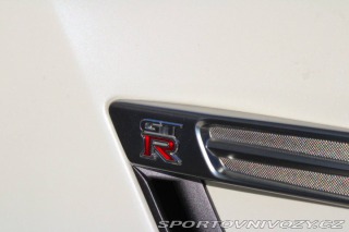 Nissan GT-R 390kW AT/6 DBA-R35 2011 2011