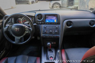 Nissan GT-R 390kW AT/6 DBA-R35 2011 2011