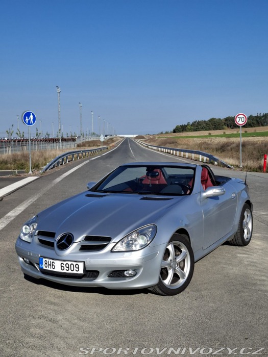 Mercedes-Benz SLK 350