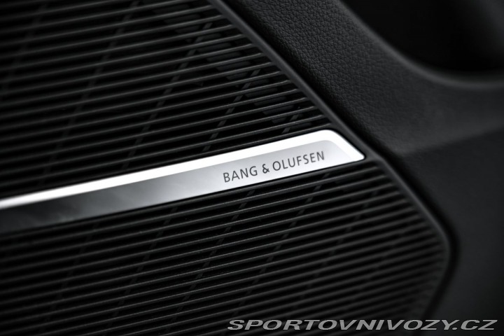 Audi SQ8 4,0TDI Pano Masáže Nezávi 2020