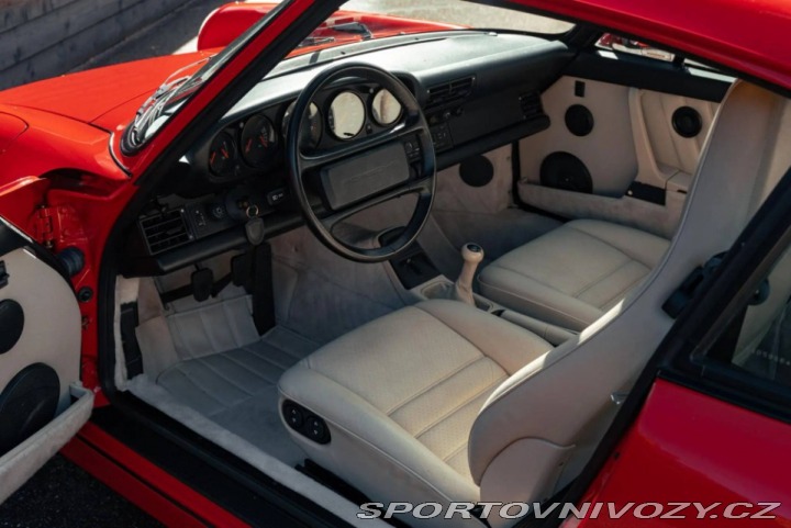 Porsche 911 Carrera 2, 964 1990
