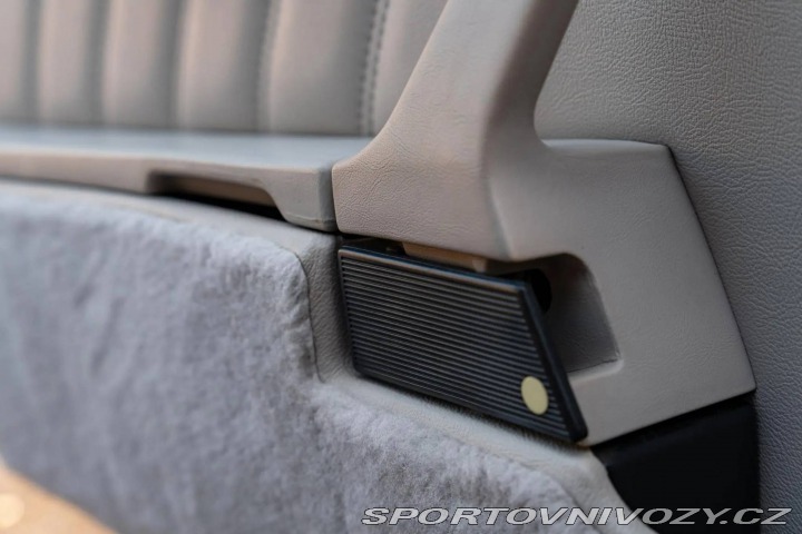 Porsche 911 Carrera 2, 964 1990