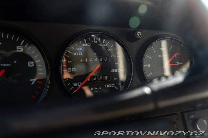 Porsche 911 Carrera 2, 964 1990