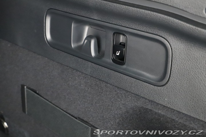 Mercedes-Benz Ostatní modely GLC AMG line GLC 300 e 4MATIC 2026