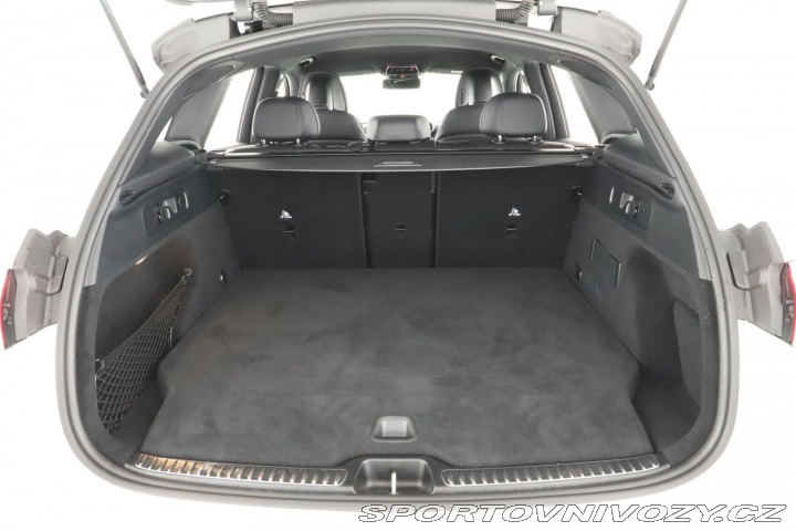 Mercedes-Benz Ostatní modely GLC AMG line GLC 300 e 4MATIC 2026