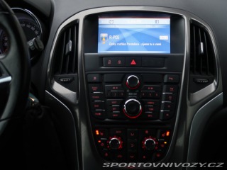 Opel Astra 2.0 CDTI 2011
