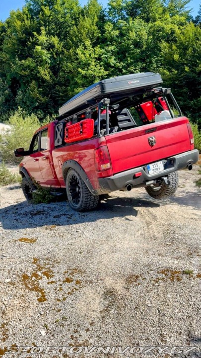 Dodge Ostatní modely RAM 5,7   HEMI V8 | 4×4 | LIF 2013