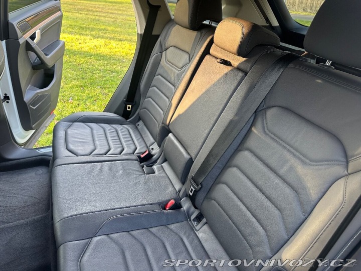 Volkswagen Ostatní modely Touareg 3,0 Tdi 170 kw TOP STAV 2019