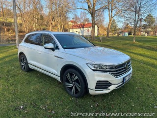 Volkswagen Ostatní modely Touareg 3,0   Tdi 170 kw TOP STAV 2019