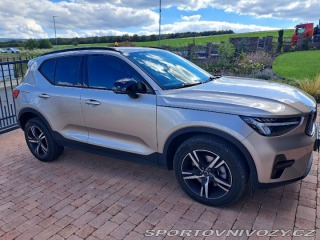 Volvo Ostatní modely XC40 2,0 B3 120KW 2023