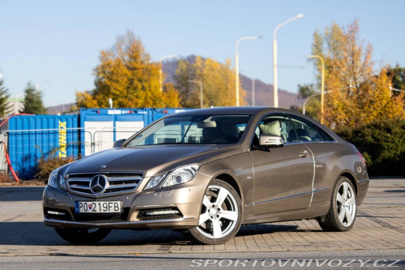 Mercedes-Benz E Kupé  350 CDI BlueEFFICIE