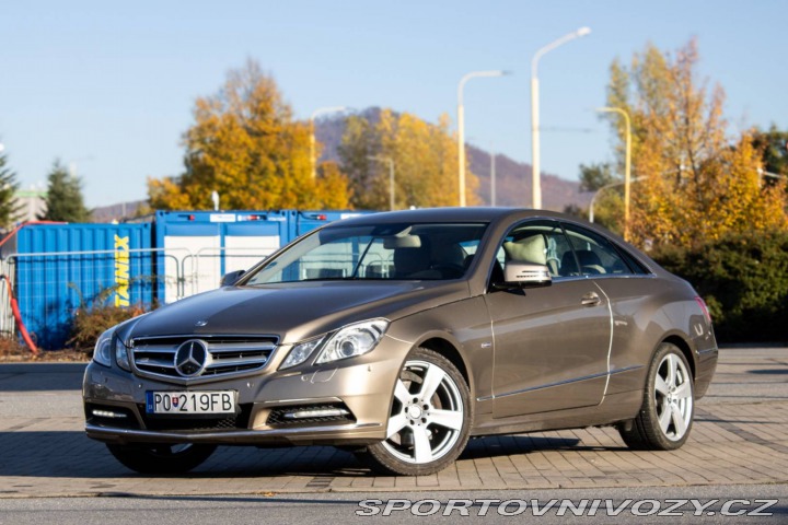 Mercedes-Benz E Kupé 350 CDI BlueEFFICIE 2011