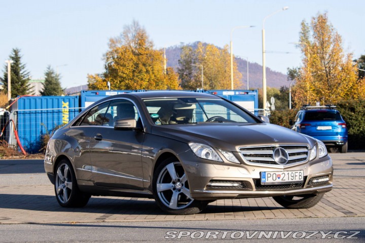 Mercedes-Benz E Kupé  350 CDI BlueEFFICIE 2011