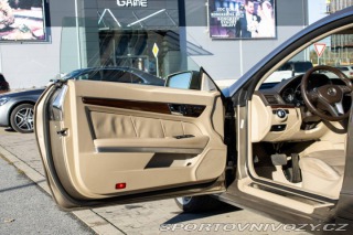 Mercedes-Benz E Kupé 350 CDI BlueEFFICIE 2011