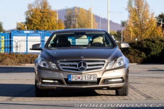 Mercedes-Benz E Kupé 350 CDI BlueEFFICIE 2011