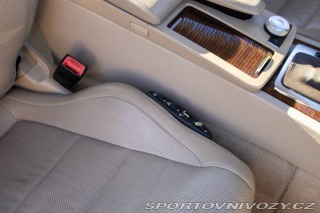 Mercedes-Benz E Kupé 350 CDI BlueEFFICIE 2011