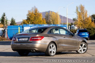 Mercedes-Benz E Kupé 350 CDI BlueEFFICIE 2011