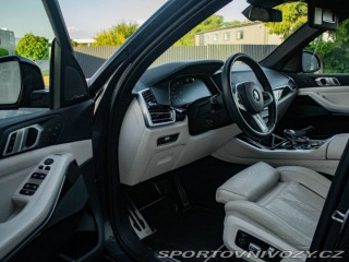 BMW X5 M50i / FINANCOVANIE / PR 2020