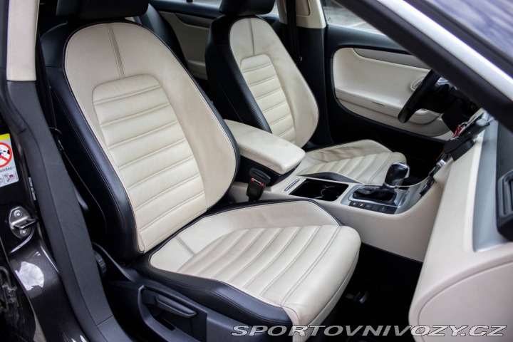 Volkswagen Passat CC CC  2.0 TSI Highline / 15 2011