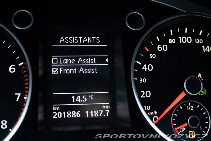 Volkswagen Passat CC CC  2.0 TSI Highline / 15 2011