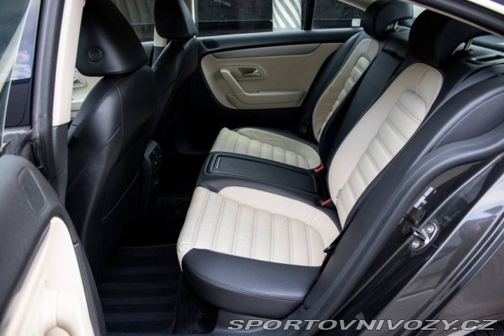 Volkswagen Passat CC CC  2.0 TSI Highline / 15 2011