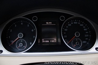 Volkswagen Passat CC CC 2.0 TSI Highline / 15 2011