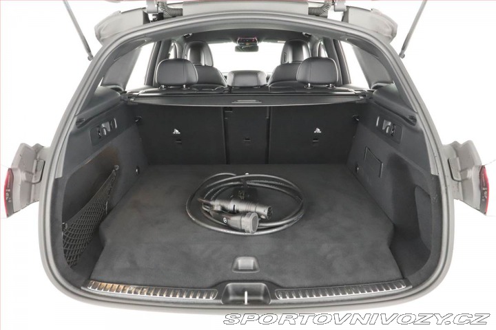 Mercedes-Benz Ostatní modely GLC 300 e 4MATIC, AMG LINE 2026