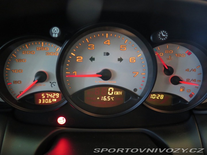 Porsche 911 996 Carrera, TOP STAV, GT 2000