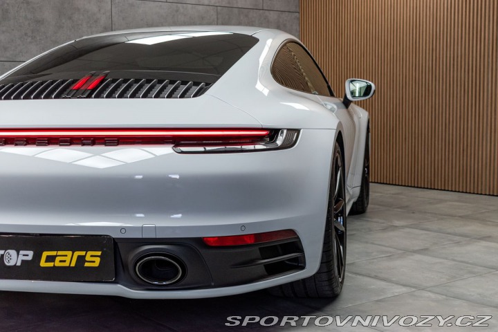 Porsche 911 992 CARRERA 4*BLACK PAKET 2019