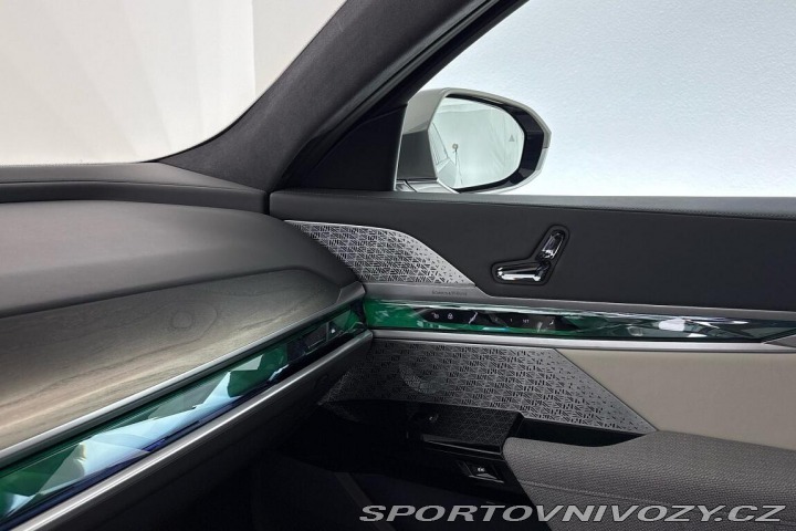 BMW i7 xDrive60 2022