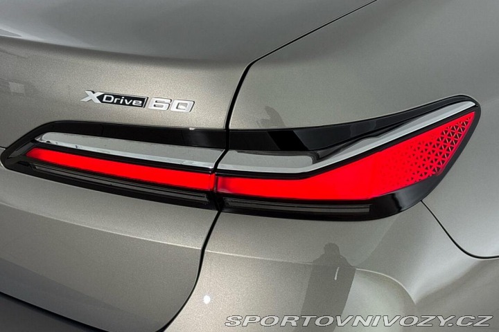 BMW i7 xDrive60 2022