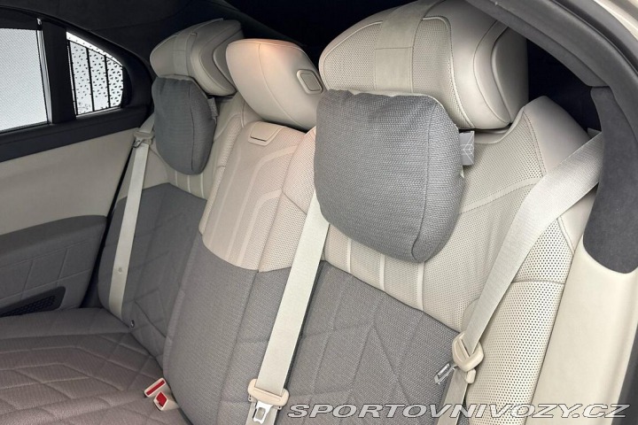 BMW i7 xDrive60 2022