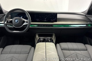 BMW i7 xDrive60 2022