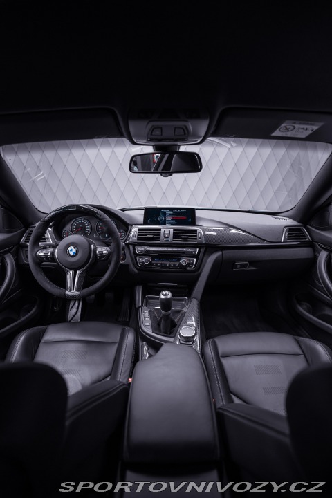 BMW M4 2016