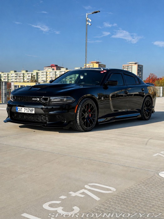 Dodge Charger HELLCAT 717HP