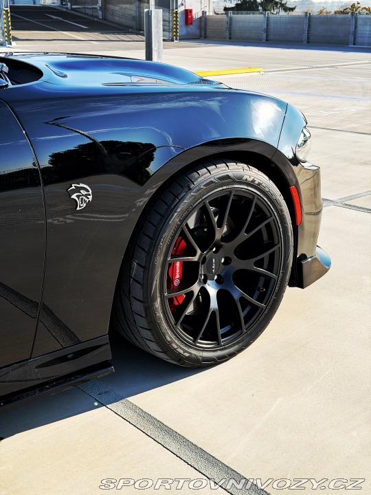 Dodge Charger HELLCAT 717HP 2019