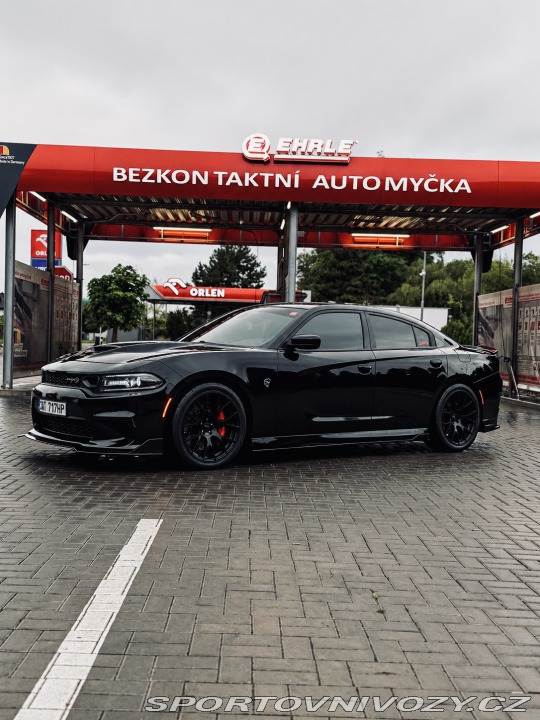 Dodge Charger HELLCAT 717HP 2019