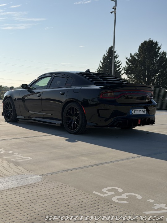 Dodge Charger HELLCAT 717HP 2019