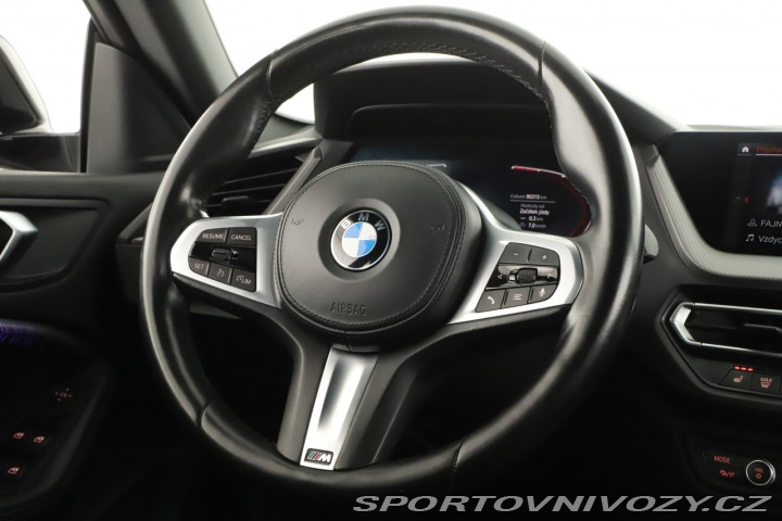 BMW 2 Sport Line 218d 2021