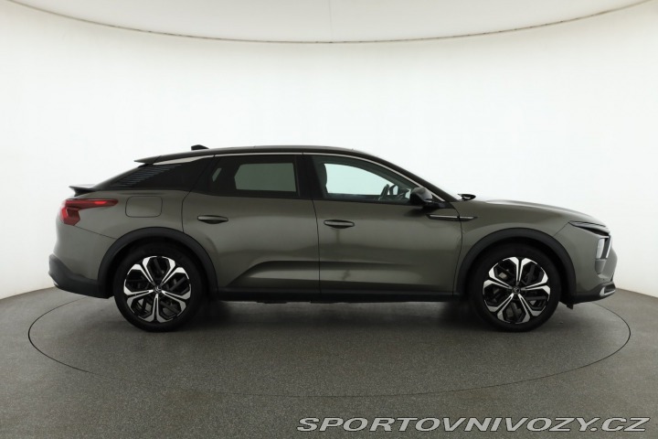Citroën Ostatní modely C5 X Plug-in Hybrid 225 2022