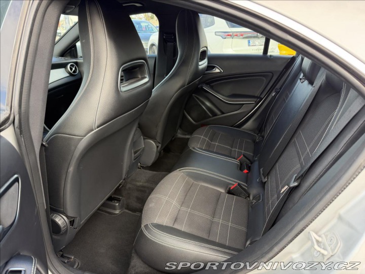 Mercedes-Benz CLA 1,5 180 Cdi Aut. Xenon*Na 2016