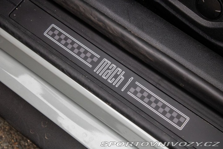 Ford Mustang  2021