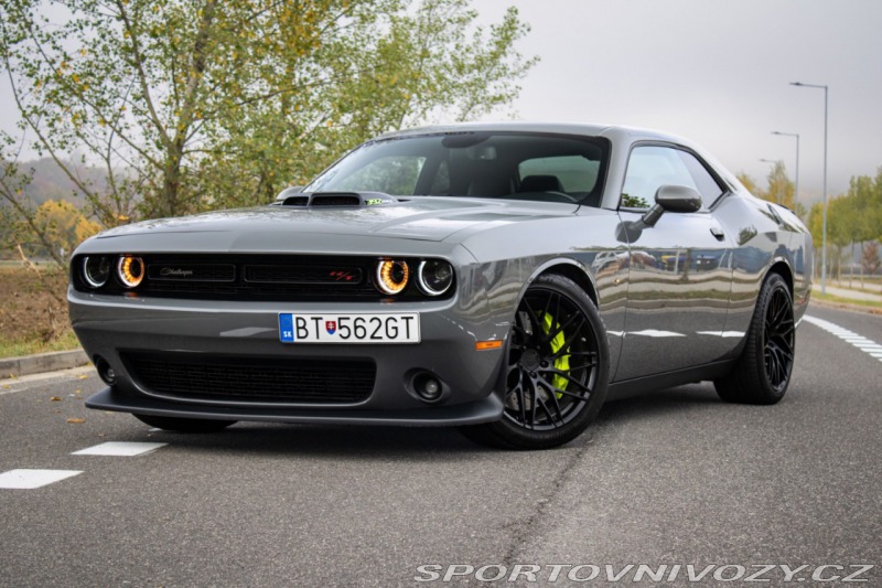Dodge Challenger 392 HEMI Scat Pack Shake